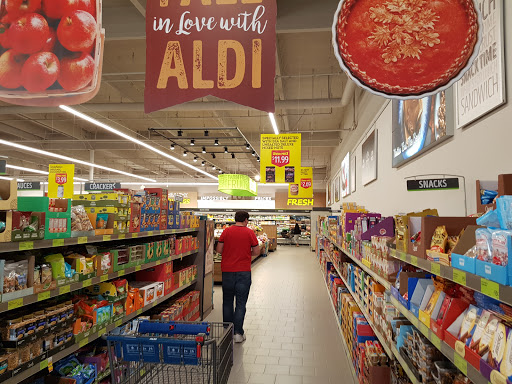 Supermarket «ALDI», reviews and photos, 15080 Summit Ave, Fontana, CA 92336, USA