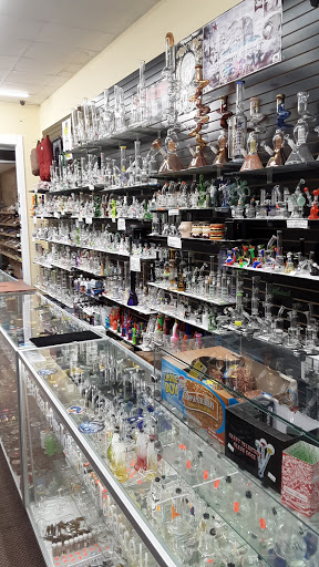 Tobacco Shop «SuperNova Smoke Shop», reviews and photos, 11851 Bandera Rd #118, Helotes, TX 78023, USA