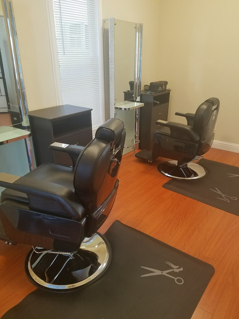 Design & Style Beauty Salon and Academy 94901