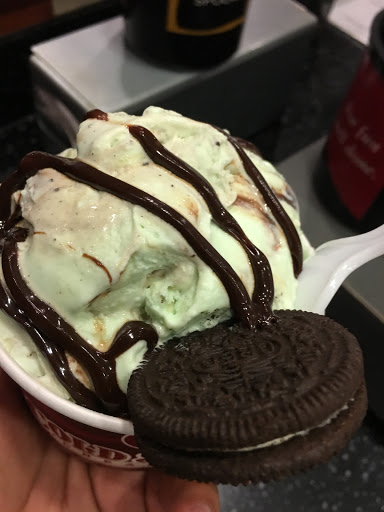 Ice Cream Shop «Cold Stone Creamery», reviews and photos, 901 S Coast Dr #160, Costa Mesa, CA 92626, USA