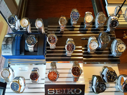 Jewelry Store «Powers Jewelry», reviews and photos, 405 Slide Rd # 115, Lubbock, TX 79416, USA