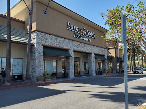 Book Store «Barnes & Noble», reviews and photos, 26751 Aliso Creek Rd, Aliso Viejo, CA 92656, USA