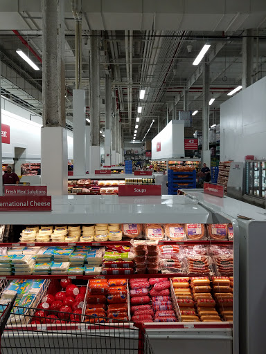 Warehouse club «BJ’s Wholesale Club», reviews and photos, 66-26 Metropolitan Ave, Middle Village, NY 11379, USA
