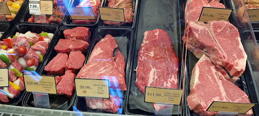 Grocery Store «D & W Fresh Market», reviews and photos, 2181 Wealthy St SE, East Grand Rapids, MI 49506, USA