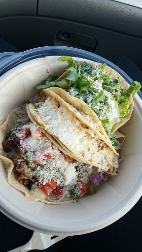 Mexican Restaurant «QDOBA Mexican Eats», reviews and photos, 6208 196th St SW #105, Lynnwood, WA 98036, USA