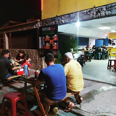Rústic food :comida rapida hamburguesas - Av la cooperativa a 20metros del ambulatorio del norte, Maracay 2101, Aragua, Venezuela