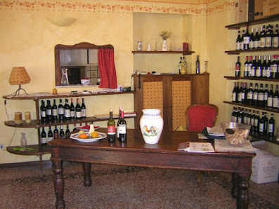Osteria Giro Di Vite 35, Via Borgonuovo, Località Borgo Nuovo Basso, 29, 12060 Monchiero CN, Italia