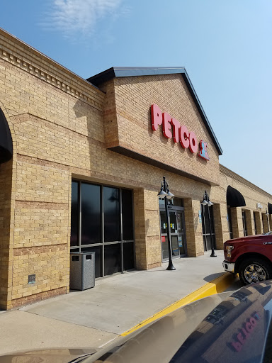 Petco Animal Supplies, 4030 N MacArthur Blvd #200, Irving, TX 75038, USA, 