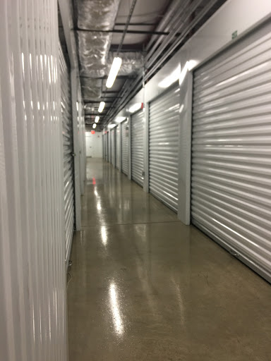 Storage Facility «Extra Space Storage», reviews and photos, 416 S Lincolnway St, North Aurora, IL 60542, USA