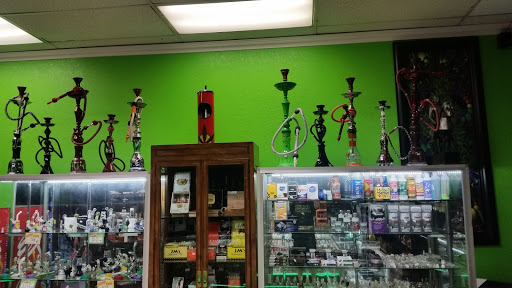 Tobacco Shop «Illusions Smoke Shop», reviews and photos, 1101 W Lincoln Ave #175, Anaheim, CA 92805, USA