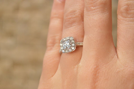 Comfort & Son Jewelers, 3951 Vestal Pkwy E, Vestal, NY 13850, USA, 