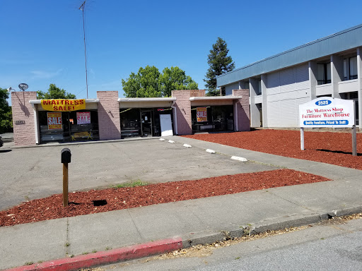 Futon Store «Couch Shop Furniture Warehouse», reviews and photos, 3525 Industrial Dr, Santa Rosa, CA 95403, USA