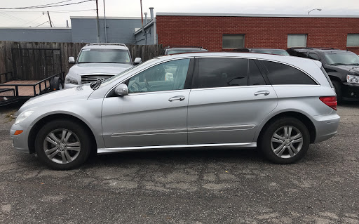 Used Car Dealer «A & R Auto Sales», reviews and photos, 2010 Chamberlayne Ave # B, Richmond, VA 23222, USA