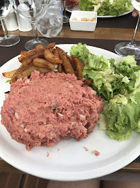 Steak tartare du Restaurant français Restaurant le bon repas à Barbezieux-Saint-Hilaire - n°5