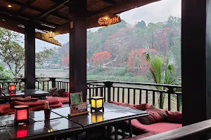 Dyen Sabai Restaurant image