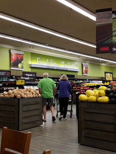 Grocery Store «Vons», reviews and photos, 1758 W Grand Ave, Grover Beach, CA 93433, USA