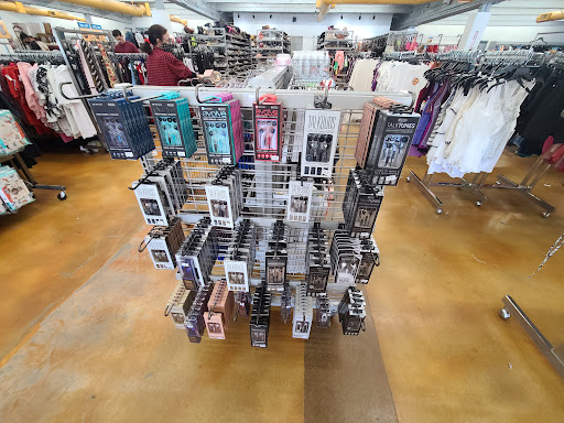 Thrift Store «Goodwill Store», reviews and photos, 23740 El Toro Rd e, Lake Forest, CA 92630, USA