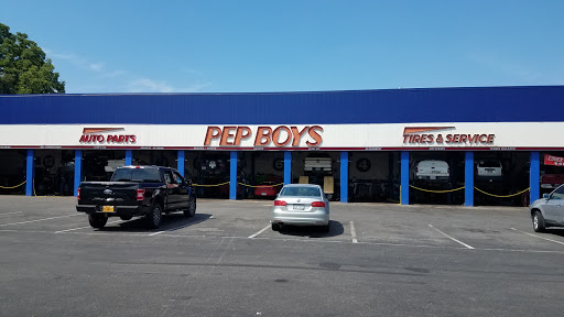 Auto Parts Store «Pep Boys Auto Parts & Service», reviews and photos, 2001 S Pleasant Valley Rd, Winchester, VA 22601, USA