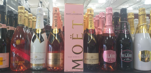 Liquor Store «Pauls Liquor», reviews and photos, 3115 Belvidere Rd, Waukegan, IL 60085, USA