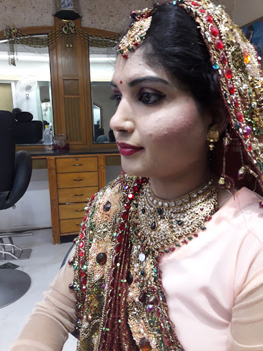 Eves Beauty Parlour Indiasthan Com