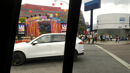 Car Wash «Santa Palm Car Wash», reviews and photos, 8787 Santa Monica Blvd # A, Los Angeles, CA 90069, USA