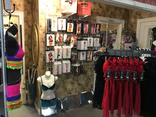 Lingerie Store «Black Lace Lingerie & Gifts», reviews and photos, 614 Baytree Rd, Valdosta, GA 31602, USA