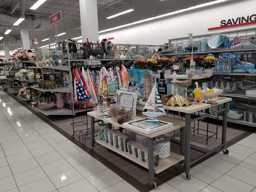 Clothing Store «Burlington Coat Factory», reviews and photos, 321 Speen St, Natick, MA 01760, USA
