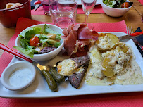 Raclette du Restaurant français Restaurant Chez Léon à Vallon-Pont-d'Arc - n°1