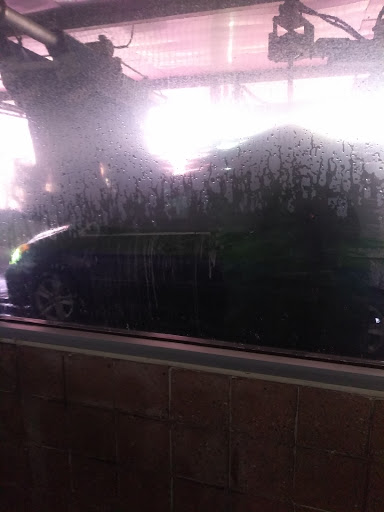 Car Wash «La Cienega Car Wash & Oil Change», reviews and photos, 1907 S La Cienega Blvd, Los Angeles, CA 90034, USA