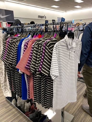 Department Store «Nordstrom Rack Perimeter Expo», reviews and photos, 1201 Hammond Dr NE, Dunwoody, GA 30346, USA