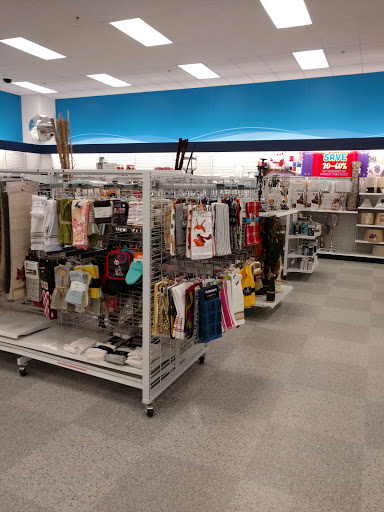 Clothing Store «Ross Dress for Less», reviews and photos, 14251 Farm to Market 2920, Tomball, TX 77377, USA