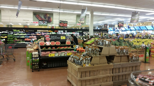 Shopping Mall «Rose Hill Shopping Center», reviews and photos, 600 Columbus Ave, Thornwood, NY 10594, USA