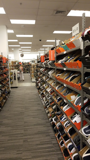 Department Store «Nordstrom Rack The Shops at Midtown Miami», reviews and photos, 3201 N Miami Ave, Miami, FL 33127, USA