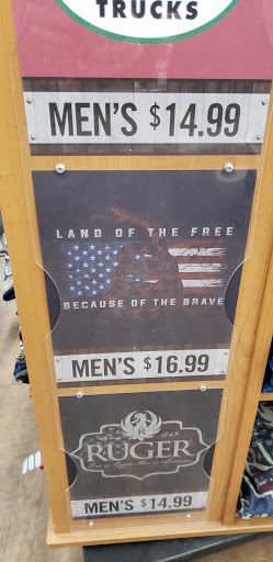 Home Improvement Store «Tractor Supply Co.», reviews and photos, 124 Commerce Way, Newport, VT 05855, USA