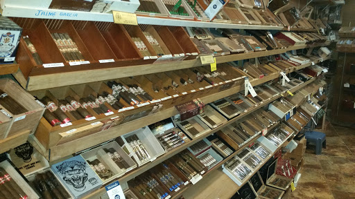 Cigar Shop «Lone Star Tobacco», reviews and photos, 122 Vintage Park Blvd, Houston, TX 77070, USA