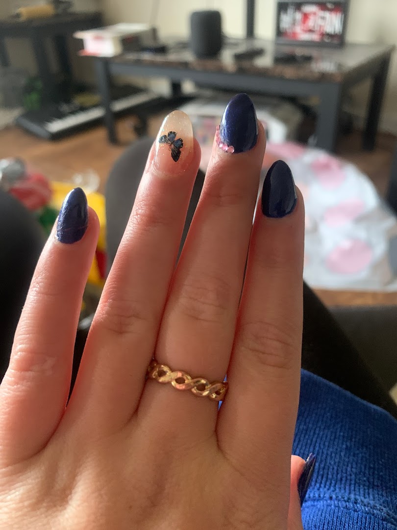 Magic nails