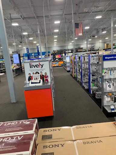 Electronics Store «Best Buy», reviews and photos, 1800 McFarland Blvd E, Tuscaloosa, AL 35404, USA