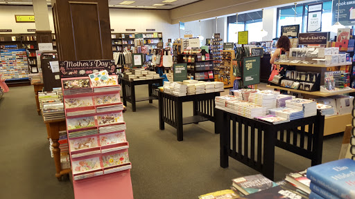Book Store «Barnes & Noble», reviews and photos, 4916 S Broadway Ave, Tyler, TX 75703, USA