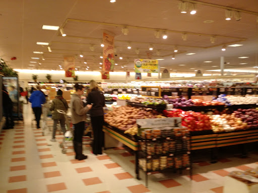 Grocery Store «Market Basket», reviews and photos, 139 Endicott St, Danvers, MA 01923, USA