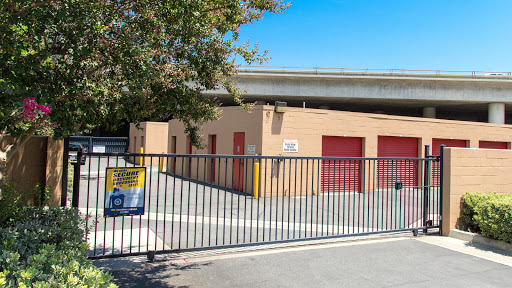 Self-Storage Facility «Foothill Mini Storage», reviews and photos, 431 N 2nd Ave, Arcadia, CA 91006, USA