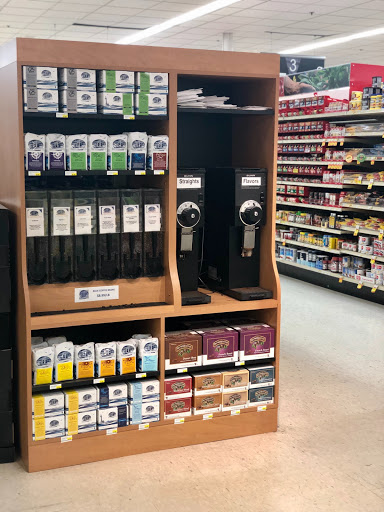 Grocery Store «Fishers Foods», reviews and photos, 4403 Cleveland Ave NW, Canton, OH 44709, USA