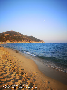 Vanity Beach Spiaggia Via del Mare 9 loc, 09048 Solanas CA, Italia