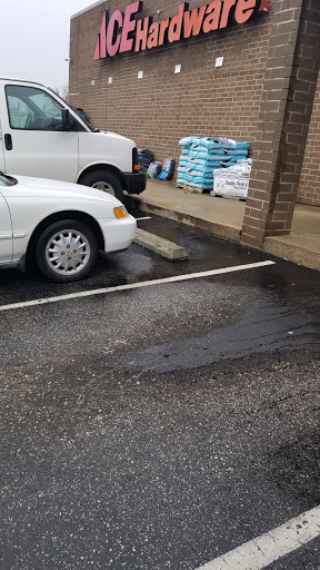 Hardware Store «McKnight Hardware», reviews and photos, 1709 E Bessemer Ave, Greensboro, NC 27405, USA