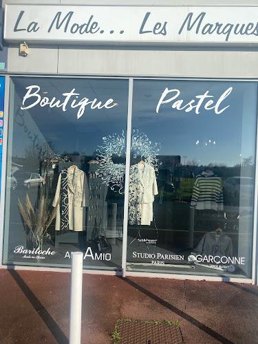 Magasin de vêtements pour femmes Boutique Pastel Saint-Seurin-sur-l'Isle