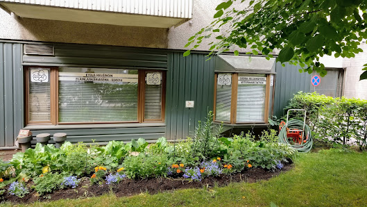 Etelä-Helsingin Eläinlääkäriasema Kivenhakkaajankatu 2, 00150 Helsinki, Finland