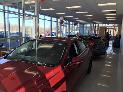 Ford Dealer «Mitchell Selig Ford», reviews and photos, 801 Bloomfield Ave, Windsor, CT 06095, USA