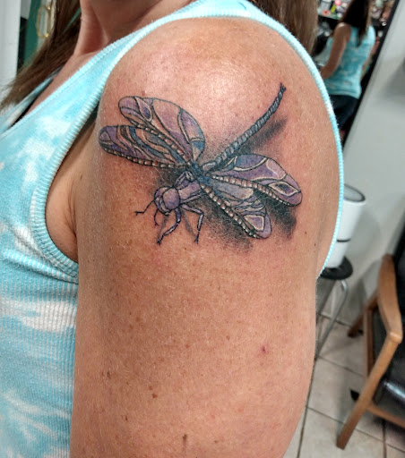 Tattoo Shop «RCKT Tattoo & Piercing», reviews and photos, 1424 White Bear Ave, St Paul, MN 55106, USA