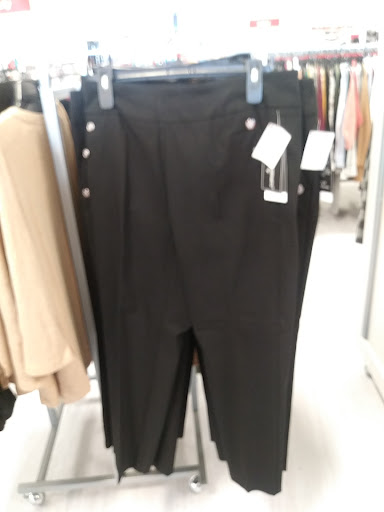 Department Store «T.J. Maxx», reviews and photos, 4800 Everhard Rd NW, Canton, OH 44718, USA