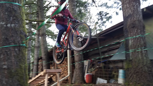 Outdoor Sports Store «Peak Sports», reviews and photos, 207 NW 2nd St, Corvallis, OR 97330, USA