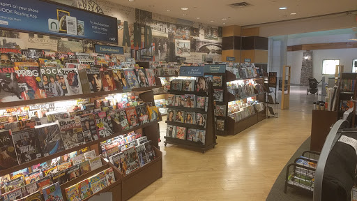 Magazine store Lansing